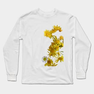 Fun Summer inspired Holiday chamomile flowers Long Sleeve T-Shirt